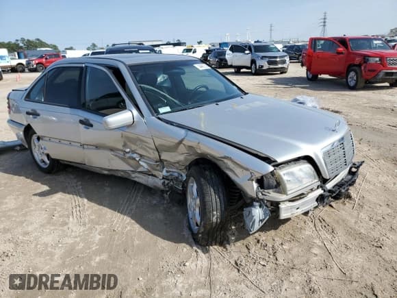 ✅ 1999 Mercedes-Benz C 230/260/280/320 • VIN: WDBHA29G0XA688063 • Lot: 44467355. Listed on Copart with Not provided. Free auction sales archive from the USA and detailed vehicle history report at DreamBid. Image 4.