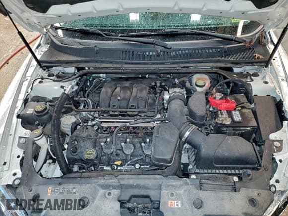 ✅ 2016 Ford Taurus SEL • VIN: 1FAHP2H86GG157415 • Lot: 94515065. Listed on Copart with 29,599 mi. Free auction sales archive from the USA and detailed vehicle history report at DreamBid. Image 11.