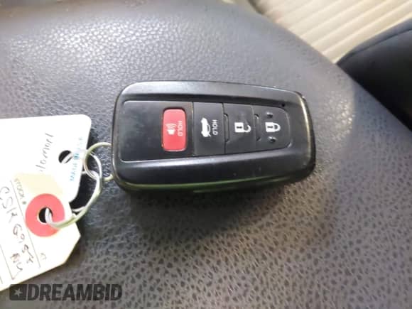 2020 Toyota Camry SE with VIN 4T1M11BK7LU001982, listed as a IAAI auction lot 43384048 with 80,736 mi miles and . Bid and sale history available at DreamBid. Image 11.