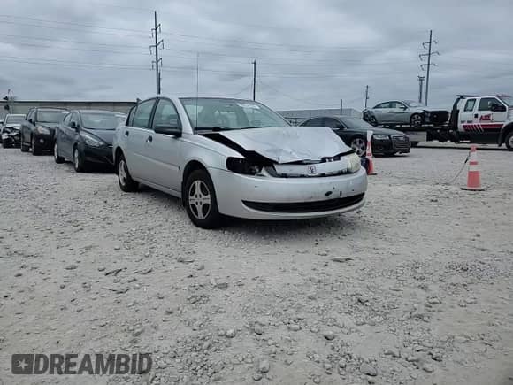 2004 Saturn ION ION 1 z VIN 1G8AG52FX4Z175690, wystawiony jako Copart lot #86630335 z przebiegiem 213 324 mil mil oraz Szkoda całkowita • Salvage title. Historia ofert i sprzedaży dostępna na DreamBid. Obrazek 13.