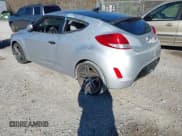 ✅ 2012 Hyundai Veloster w/Gray Int • VIN: KMHTC6AD8CU023009 • Lot: 41668766. Wystawiony na IAAI z przebiegiem 132 006 mil. Bezpłatny archiwum sprzedaży aukcyjnych z USA i szczegółowy raport historii pojazdu na DreamBid. Zdjęcie 3.