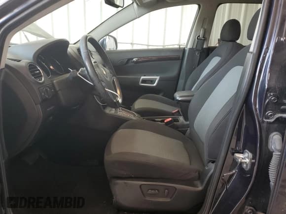 ✅ 2014 Chevrolet Captiva Sport LS • VIN: 3GNAL2EK4ES622366 • Lot: 68892715. Wystawiony na Copart z przebiegiem 73 565 mil. Bezpłatny archiwum sprzedaży aukcyjnych z USA i szczegółowy raport historii pojazdu na DreamBid. Zdjęcie 7.