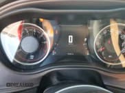 ✅ 2023 Dodge Challenger SXT • VIN: 2C3CDZAG3PH581702 • Lot: 73375674. Wystawiony na Copart z przebiegiem 18 166 mil. Bezpłatny archiwum sprzedaży aukcyjnych z USA i szczegółowy raport historii pojazdu na DreamBid. Zdjęcie 9.