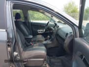 ✅ 2013 Chevrolet Captiva Sport LS • VIN: 3GNFL2EK9DS518461 • Lot: 42483746. Wystawiony na IAAI z przebiegiem 159 440 mil. Bezpłatny archiwum sprzedaży aukcyjnych z USA i szczegółowy raport historii pojazdu na DreamBid. Zdjęcie 5.