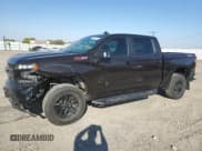 ✅ 2019 Chevrolet Silverado 1500 LT Trail Boss • VIN: 1GCPYFED3KZ347813 • Lot: 70023544. Wystawiony na Copart z przebiegiem 83 842 mil. Bezpłatny archiwum sprzedaży aukcyjnych z USA i szczegółowy raport historii pojazdu na DreamBid. Zdjęcie 1.