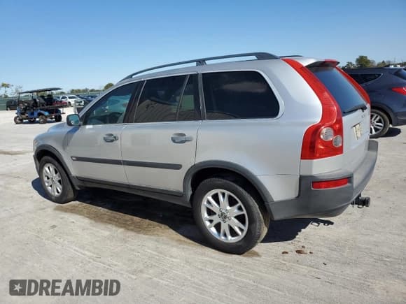 ✅ 2004 Volvo XC90 • VIN: YV1CN59H241037369 • Лот: 89893885. Опубликован ранее на Copart с пробегом Не указан. Бесплатный доступ к архиву аукционных продаж из США и подробный отчёт об истории автомобиля на DreamBid. Изображение 2.