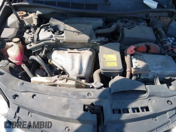 ✅ 2015 Toyota Camry XLE • VIN: 4T1BD1FK5FU141994 • Lot: 43767534. Wystawiony na IAAI z przebiegiem 102 942 mil. Bezpłatny archiwum sprzedaży aukcyjnych z USA i szczegółowy raport historii pojazdu na DreamBid. Zdjęcie 10.