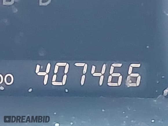 ✅ 2011 Toyota Highlander • VIN: JTEBC3EH6B2000720 • Lot: 42027115. Listed on IAAI with 407,466 mi. Free auction sales archive from the USA and detailed vehicle history report at DreamBid. Image 16.