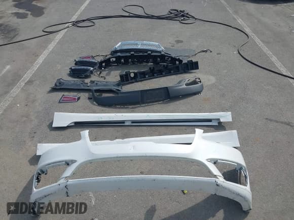 ✅ 2019 Lincoln MKZ Hybrid • VIN: 3LN6L5KU7KR632619 • Lot: 43187059. Listed on IAAI with 85,013 mi. Free auction sales archive from the USA and detailed vehicle history report at DreamBid. Image 12.