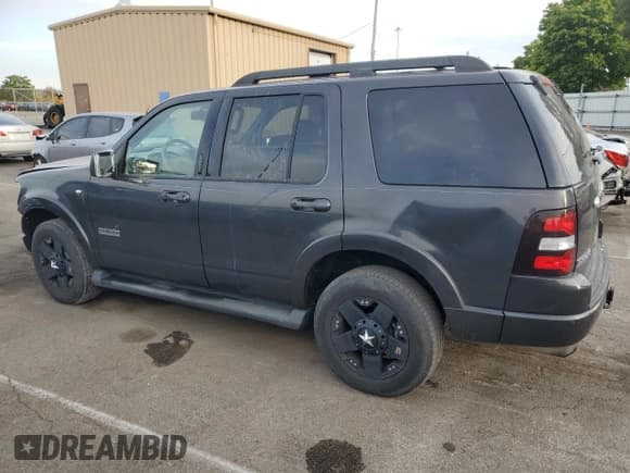 ✅ 2007 Ford Explorer XLT • VIN: 1FMEU73867UA35628 • Лот: 71229704. Опубликован ранее на Copart с пробегом 120 473 миль. Бесплатный доступ к архиву аукционных продаж из США и подробный отчёт об истории автомобиля на DreamBid. Изображение 2.