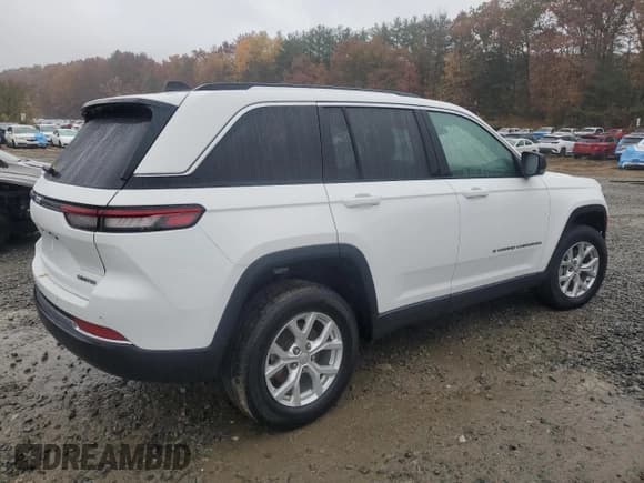 ✅ 2023 Jeep Grand Cherokee Limited • VIN: 1C4RJGBG8PC514730 • Лот: 90246995. Опубликован ранее на Copart с пробегом 42 720 миль. Бесплатный доступ к архиву аукционных продаж из США и подробный отчёт об истории автомобиля на DreamBid. Изображение 3.
