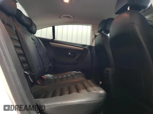 ✅ 2015 Volkswagen CC Sport • VIN: WVWBP7AN0FE800686 • Lot: 69220125. Listed on Copart with 109,951 mi. Free auction sales archive from the USA and detailed vehicle history report at DreamBid. Image 10.