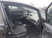 ✅ 2010 Honda Fit Sport • VIN: JHMGE8H42AC028192 • Lot: 43763578. Wystawiony na IAAI z przebiegiem 138 706 mil. Bezpłatny archiwum sprzedaży aukcyjnych z USA i szczegółowy raport historii pojazdu na DreamBid. Zdjęcie 5.