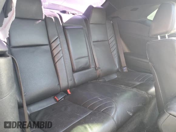 ✅ 2015 Dodge Challenger SRT 392 • VIN: 2C3CDZDJ4FH809650 • Lot: 71700425. Wystawiony na Copart z przebiegiem 111 922 mil. Bezpłatny archiwum sprzedaży aukcyjnych z USA i szczegółowy raport historii pojazdu na DreamBid. Zdjęcie 10.