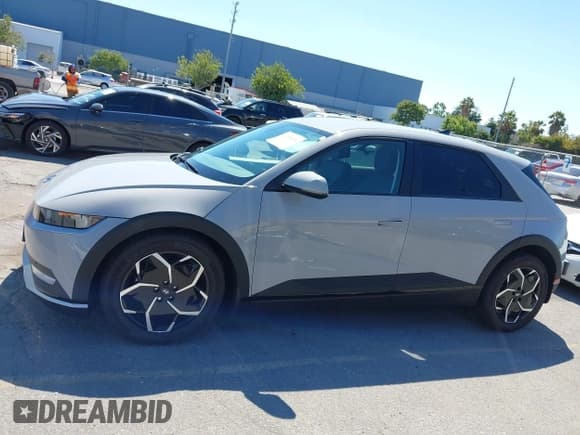 ✅ 2024 Hyundai Ioniq 5 SEL • VIN: KM8KN4DE4RU291451 • Лот: 42759424. Опубликован ранее на IAAI с пробегом 13 389 миль. Бесплатный доступ к архиву аукционных продаж из США и подробный отчёт об истории автомобиля на DreamBid. Изображение 14.