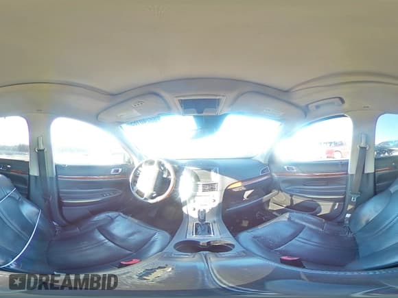 ✅ 2011 Lincoln MKT • VIN: 2LMHJ5AR2BBJ52616 • Лот: 88240185. Опубликован ранее на Copart с пробегом 154 388 миль. Бесплатный доступ к архиву аукционных продаж из США и подробный отчёт об истории автомобиля на DreamBid. Изображение 14.