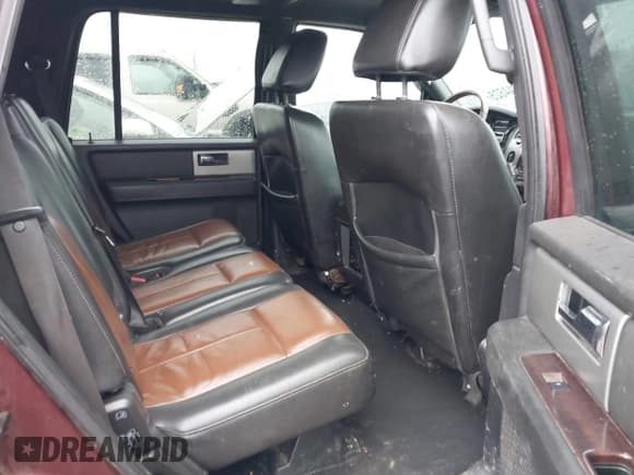 ✅ 2009 Ford Expedition Limited • VIN: 1FMFU20539EA64406 • Lot: 41717317. Listed on IAAI with 208,745 mi. Free auction sales archive from the USA and detailed vehicle history report at DreamBid. Image 8.