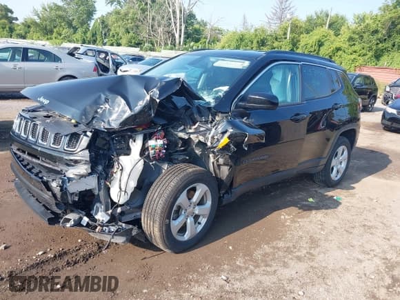 ✅ 2021 Jeep Compass Latitude • VIN: 3C4NJDBB4MT537584 • Lot: 42870555. Listed on IAAI with 41,336 mi. Free auction sales archive from the USA and detailed vehicle history report at DreamBid. Image 17.