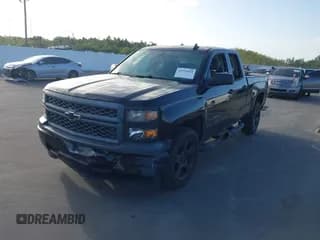 ✅ 2015 Chevrolet Silverado 1500 LS • VIN: 1GCRCPEH1FZ317098 • Лот: 43376564. Опубликован ранее на IAAI с пробегом 88 008 миль. Бесплатный доступ к архиву аукционных продаж из США и подробный отчёт об истории автомобиля на DreamBid. Изображение 2.