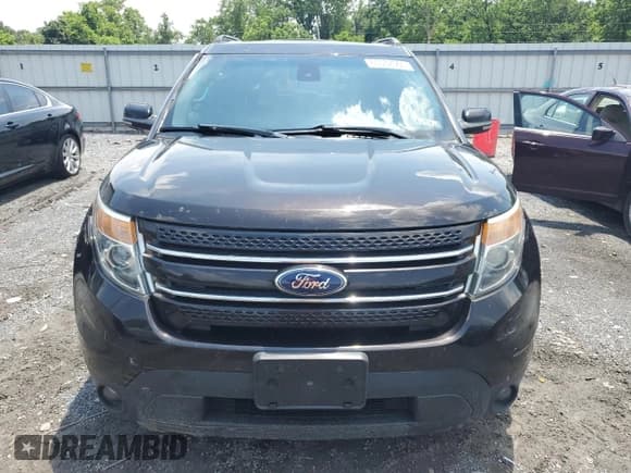 ✅ 2013 Ford Explorer Limited • VIN: 1FM5K8F80DGA52717 • Lot: 60537565. Wystawiony na Copart z przebiegiem 175 263 mil. Bezpłatny archiwum sprzedaży aukcyjnych z USA i szczegółowy raport historii pojazdu na DreamBid. Zdjęcie 5.