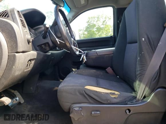 ✅ 2011 Chevrolet Silverado 2500HD LT • VIN: 1GC0KXCG9BF103767 • Lot: 62671765. Listed on Copart with 221,402 mi. Free auction sales archive from the USA and detailed vehicle history report at DreamBid. Image 7.