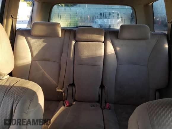 2007 Toyota Highlander с VIN JTEGD21A070156129, выставлен на аукционе Copart как лот 71110235 с пробегом 235 304 миль миль и Списание • Salvage title. История ставок и продаж доступна на DreamBid. Изображение 10.