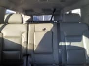 ✅ 2018 Chevrolet Suburban LT • VIN: 1GNSKHKC7JR211323 • Lot: 91936545. Wystawiony na Copart z przebiegiem 365 368 mil. Bezpłatny archiwum sprzedaży aukcyjnych z USA i szczegółowy raport historii pojazdu na DreamBid. Zdjęcie 10.