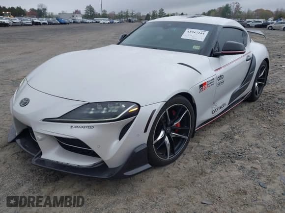 ✅ 2022 Toyota Supra 3.0 • VIN: WZ1DB0C08NW049976 • Lot: 41947244. Wystawiony na IAAI z przebiegiem Nie podano. Bezpłatny archiwum sprzedaży aukcyjnych z USA i szczegółowy raport historii pojazdu na DreamBid. Zdjęcie 2.