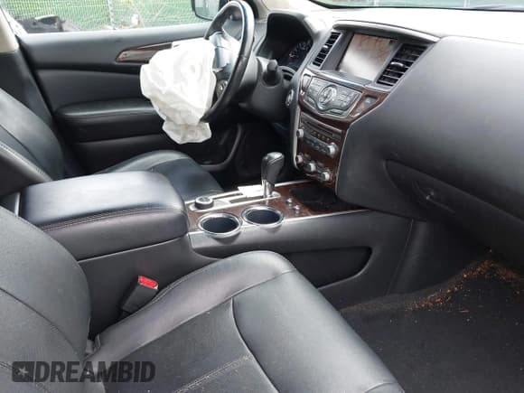 ✅ 2013 Nissan Pathfinder SL • VIN: 5N1AR2MM2DC637622 • Lot: 42374053. Listed on IAAI with 139,278 mi. Free auction sales archive from the USA and detailed vehicle history report at DreamBid. Image 5.