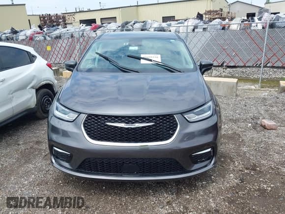✅ 2023 Chrysler Pacifica Touring L • VIN: 2C4RC1BG4PR530454 • Лот: 42699258. Опубликован ранее на IAAI с пробегом 58 789 миль. Бесплатный доступ к архиву аукционных продаж из США и подробный отчёт об истории автомобиля на DreamBid. Изображение 12.