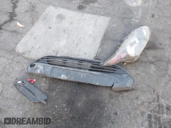 ✅ 2015 Ford Transit Connect XLT • VIN: NM0LE7F70F1190099 • Lot: 41105757. Listed on IAAI with Not provided. Free auction sales archive from the USA and detailed vehicle history report at DreamBid. Image 12.