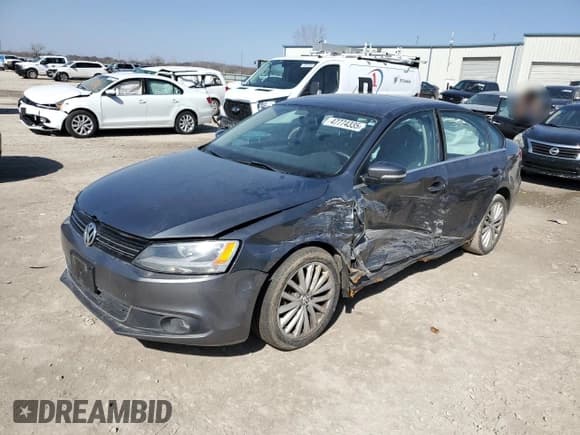 ✅ 2011 Volkswagen Jetta SEL • VIN: 3VWLX7AJ2BM330101 • Lot: 47774335. Listed on Copart with 183,472 mi. Free auction sales archive from the USA and detailed vehicle history report at DreamBid. Image 1.
