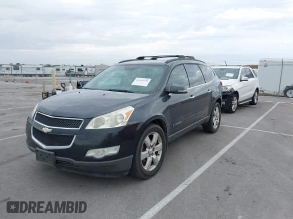 ✅ 2009 Chevrolet Traverse 1LT • VIN: 1GNEV23D39S131594 • Lot: 43439330. Wystawiony na IAAI z przebiegiem 211 508 mil. Bezpłatny archiwum sprzedaży aukcyjnych z USA i szczegółowy raport historii pojazdu na DreamBid. Zdjęcie 2.