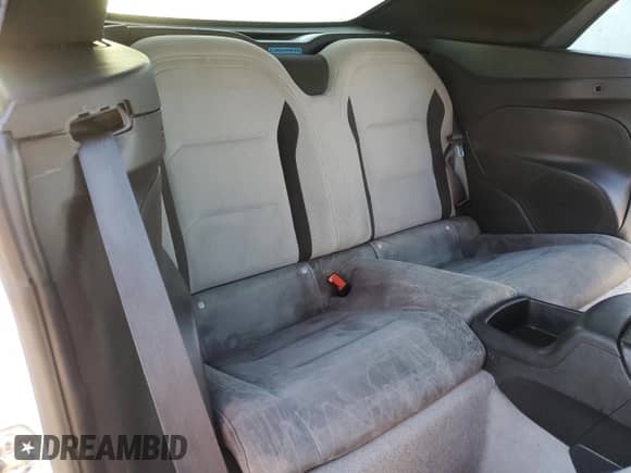 2019 Chevrolet Camaro 1LT с VIN 1G1FB3DX9K0118556, выставлен на аукционе Copart как лот 77361094 с пробегом 78 230 миль миль и Списание • Salvage title. История ставок и продаж доступна на DreamBid. Изображение 10.