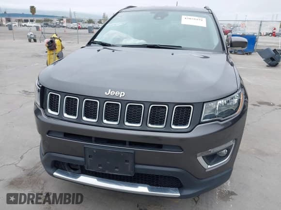 ✅ 2021 Jeep Compass Limited • VIN: 3C4NJCCB0MT571336 • Lot: 42058191. Listed on IAAI with 53,039 mi. Free auction sales archive from the USA and detailed vehicle history report at DreamBid. Image 12.