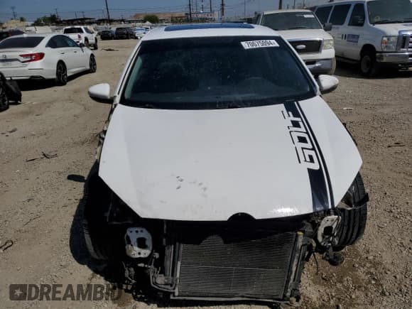 ✅ 2010 Volkswagen Golf • VIN: WVWBB7AJ3AW126192 • Лот: 70675094. Опубликован ранее на Copart с пробегом 148 588 миль. Бесплатный доступ к архиву аукционных продаж из США и подробный отчёт об истории автомобиля на DreamBid. Изображение 5.