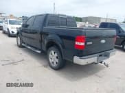✅ 2008 Ford F-150 XLT • VIN: 1FTPW12V48FB18833 • Lot: 42333276. Wystawiony na IAAI z przebiegiem 227 013 mil. Bezpłatny archiwum sprzedaży aukcyjnych z USA i szczegółowy raport historii pojazdu na DreamBid. Zdjęcie 3.