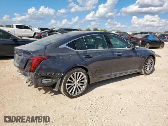 ✅ 2025 Cadillac CT5 Premium Luxury • VIN: 1G6DN5RW9S0120747 • Lot: 81357935. Listed on Copart with 6 mi. Free auction sales archive from the USA and detailed vehicle history report at DreamBid. Image 3.