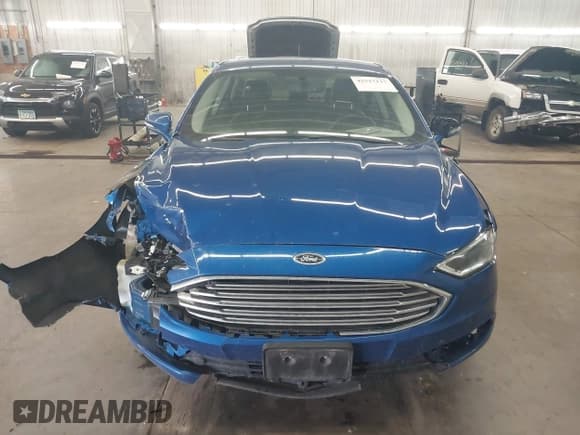 ✅ 2018 Ford Fusion SE • VIN: 3FA6P0T94JR115210 • Lot: 42517117. Listed on IAAI with 141,537 mi. Free auction sales archive from the USA and detailed vehicle history report at DreamBid. Image 13.