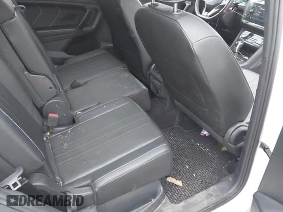 ✅ 2022 Volkswagen Tiguan SE R-Line Black • VIN: 3VV8B7AX1NM173596 • Лот: 43517735. Опубликован ранее на IAAI с пробегом 102 607 миль. Бесплатный доступ к архиву аукционных продаж из США и подробный отчёт об истории автомобиля на DreamBid. Изображение 8.