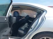 ✅ 2011 Nissan Maxima SV • VIN: 1N4AA5AP5BC828644 • Lot: 42588834. Wystawiony na IAAI z przebiegiem 177 643 mil. Bezpłatny archiwum sprzedaży aukcyjnych z USA i szczegółowy raport historii pojazdu na DreamBid. Zdjęcie 8.