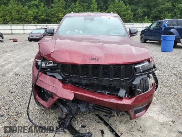✅ 2023 Jeep Grand Cherokee Altitude • VIN: 1C4RJGAG1PC557243 • Lot: 67358645. Listed on Copart with 20,488 mi. Free auction sales archive from the USA and detailed vehicle history report at DreamBid. Image 5.
