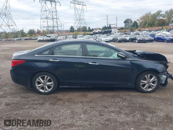 ✅ 2011 Hyundai Sonata SE • VIN: 5NPEC4AC6BH302055 • Lot: 43480197. Wystawiony na IAAI z przebiegiem 126 710 mil. Bezpłatny archiwum sprzedaży aukcyjnych z USA i szczegółowy raport historii pojazdu na DreamBid. Zdjęcie 14.