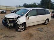 ✅ 2006 Toyota Sienna XLE • VIN: 5TDZA22C16S500150 • Lot: 80297795. Wystawiony na Copart z przebiegiem Nie podano. Bezpłatny archiwum sprzedaży aukcyjnych z USA i szczegółowy raport historii pojazdu na DreamBid. Zdjęcie 1.