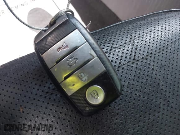 ✅ 2014 Kia Optima SXL Turbo • VIN: 5XXGR4A68EG310823 • Lot: 42712280. Listed on IAAI with 186,852 mi. Free auction sales archive from the USA and detailed vehicle history report at DreamBid. Image 11.