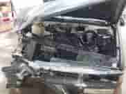 1998 Chevrolet Silverado 1500 z VIN 1GCEK19M0WE226322, wystawiony jako IAAI lot #43486733 z przebiegiem 142 087 mil mil oraz . Historia ofert i sprzedaży dostępna na DreamBid. Obrazek 10.