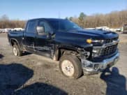 ✅ 2024 Chevrolet Silverado 2500HD LT • VIN: 1GC5YNE70RF118495 • Lot: 46582655. Listed on Copart with 15,468 mi. Free auction sales archive from the USA and detailed vehicle history report at DreamBid. Image 4.