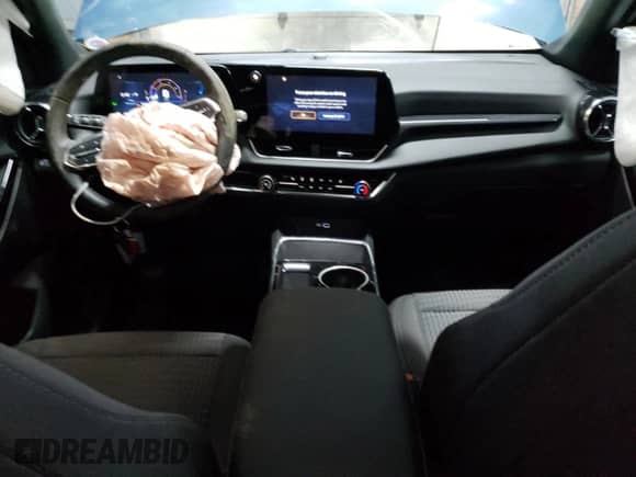 2025 Chevrolet Equinox AWD LT z VIN 3GNAXPEG0SL154414, wystawiony jako Copart lot #45190835 z przebiegiem 3 312 mil mil oraz Szkoda całkowita • Salvage title. Historia ofert i sprzedaży dostępna na DreamBid. Obrazek 8.