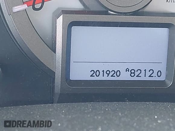 ✅ 2013 Honda Pilot Touring • VIN: 5FNYF4H92DB038607 • Lot: 43226122. Listed on IAAI with 201,920 mi. Free auction sales archive from the USA and detailed vehicle history report at DreamBid. Image 15.