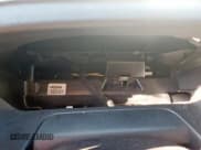 ✅ 2024 Ford Transit Cargo • VIN: 1FTBR1Y85RKA96160 • Lot: 84639715. Wystawiony na Copart z przebiegiem Nie podano. Bezpłatny archiwum sprzedaży aukcyjnych z USA i szczegółowy raport historii pojazdu na DreamBid. Zdjęcie 9.